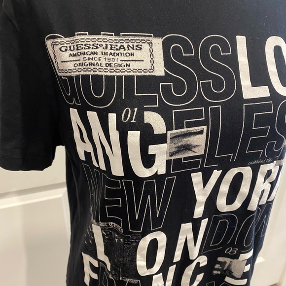 GUESS JEANS Graphic City Tee in Black - Adult S - Picture 3 of 6